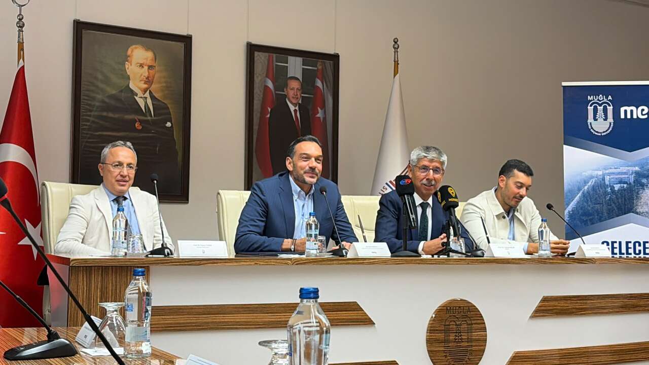 Muğla Sıtkı Koçman Üniversitesi İlahiyat Fakültesi İçin Bağış Protokolü İmzalandı 3